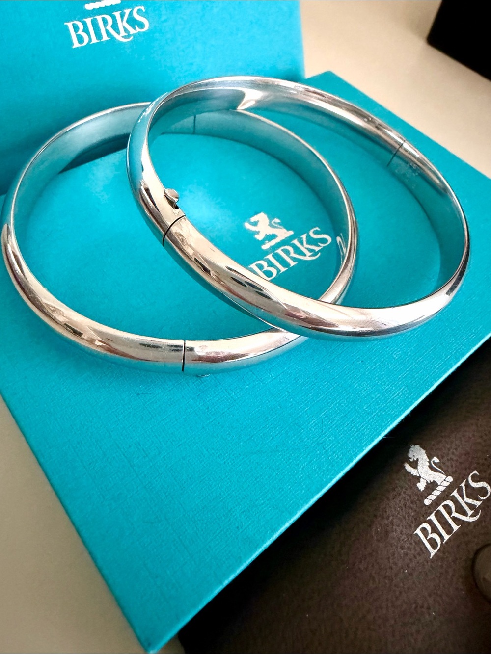 Birks Women’s Set of 2 Polished Silver Hinged Bangle Bracelets- Silver 925